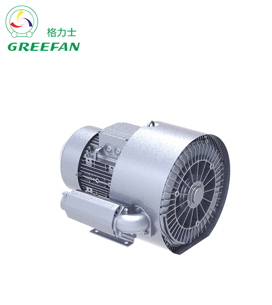Large flow and high pressure axial fan